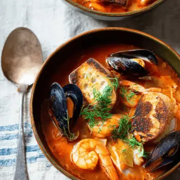 Julia Child’s Simple French Bouillabaisse Recipe