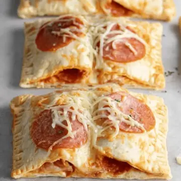 Easy Cheesy Homemade Pizza Pockets