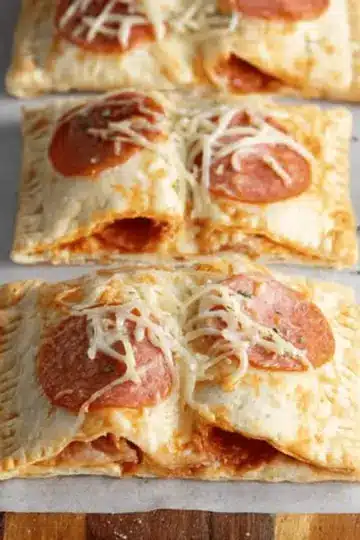 Easy Cheesy Homemade Pizza Pockets