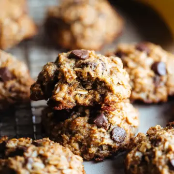 Banana Oatmeal Cookies