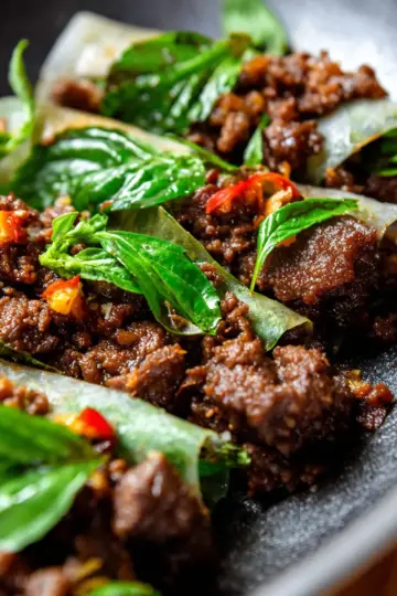 20 Minute Thai Basil Beef Rolls