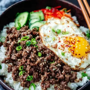 Korean Ground Beef and Rice Bowls