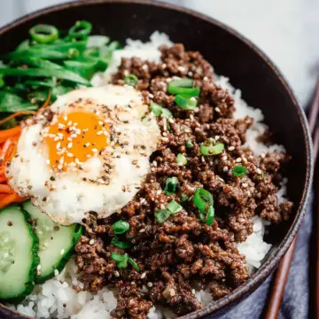 Korean Ground Beef and Rice Bowls