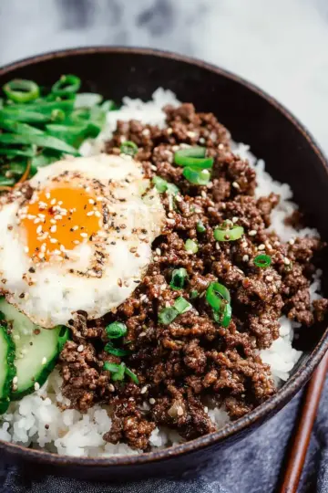 Korean Ground Beef and Rice Bowls