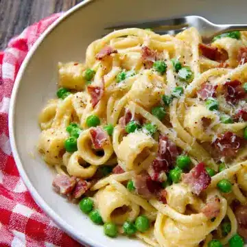 Pea & Pancetta Creamy Pasta