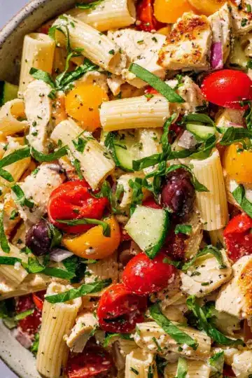 Mediterranean Chicken Pasta Salad