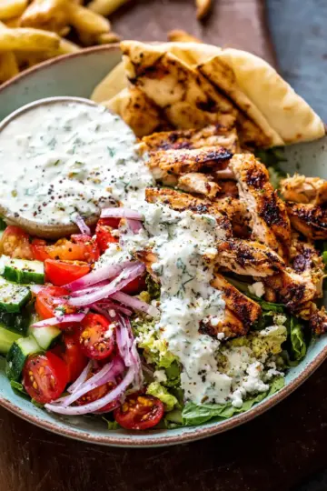 Greek Chicken Tzatziki Bowls